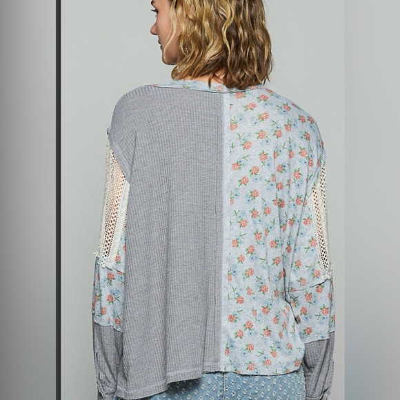 POL NWT Floral Patchwork Gray/Charcoal with floral Print Top. Poly/Cotton Blend - Picture 5 of 12